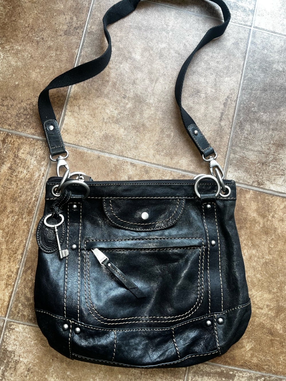 Fossil Maddox Pebbled Black Leather Crossbody Bag
